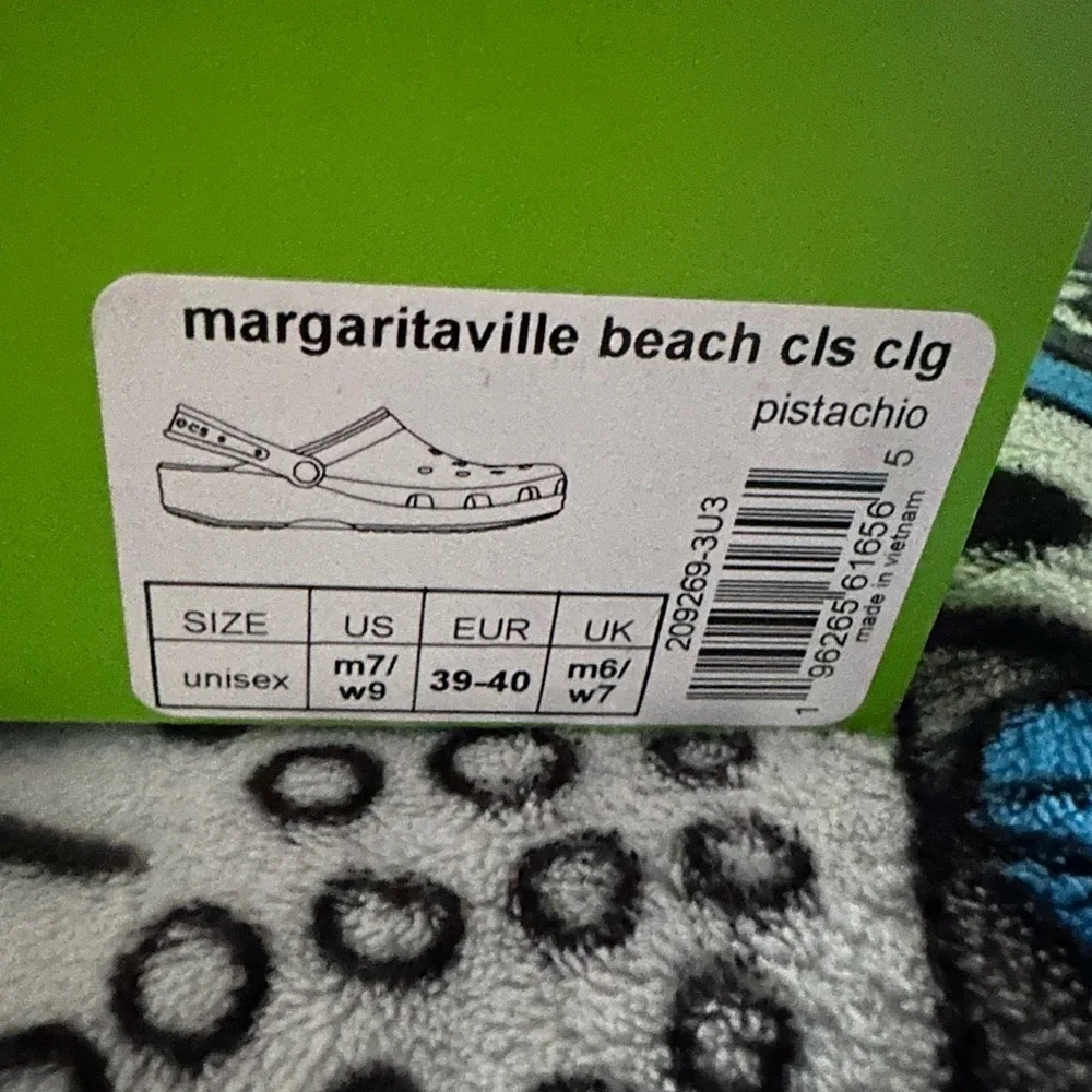 Crocs Margaritaville Tan and Green Clogs - Picture 3 of 4